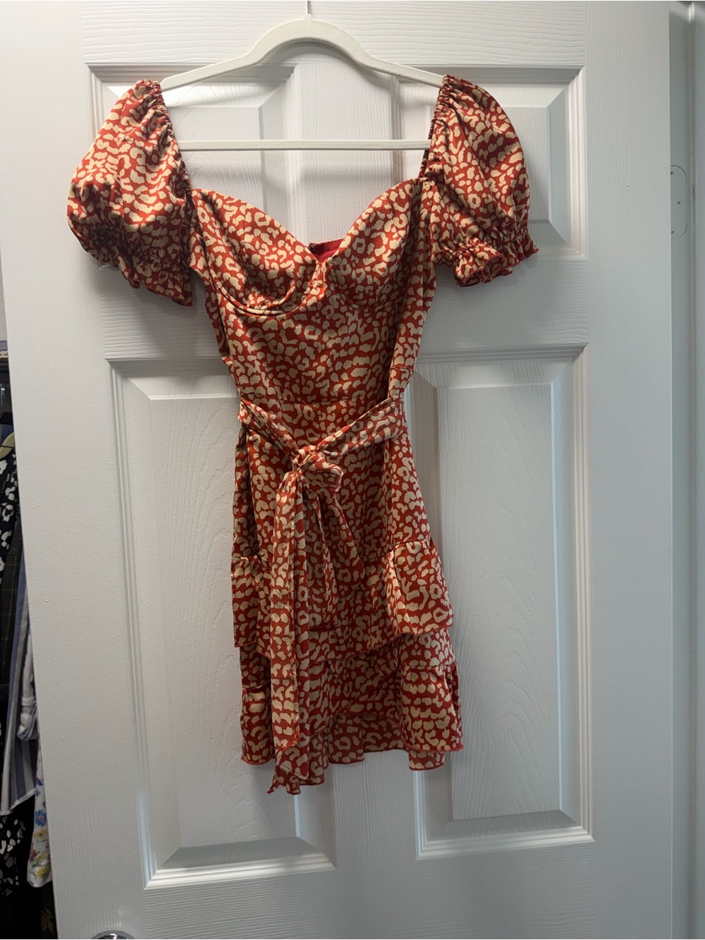 MAJORELLE Rust and Cream Puff-Sleeve Tie-Waist Mini Dress